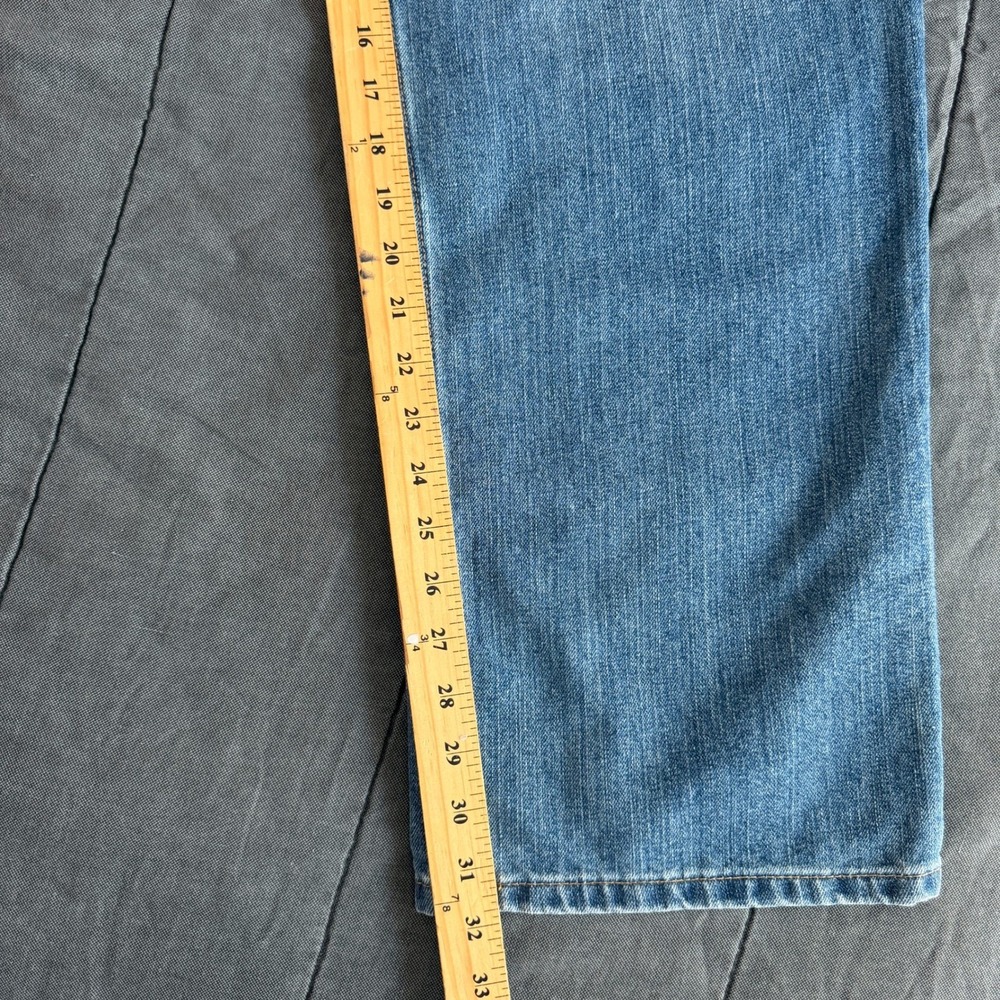 Carhartt Relaxed Fit Work Jeans BD1483-M Utility Denim Medium Wash Blue 42x32 - Picture 12 of 14